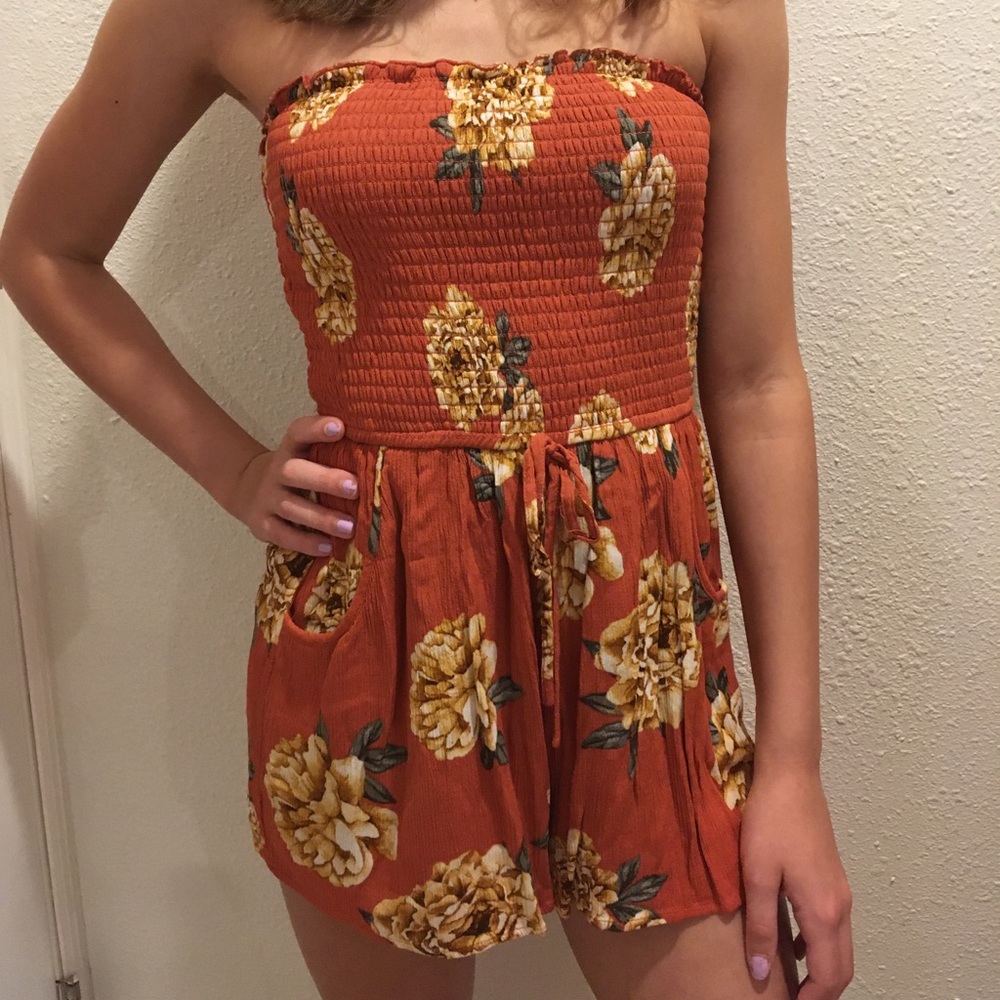 SUMMER ROMPER